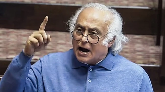 ‘देश को पाखंड से भरा संदेश दे रहे पीएम मोदी’, आर्थिक सर्वे पर कांग्रेस का हमला