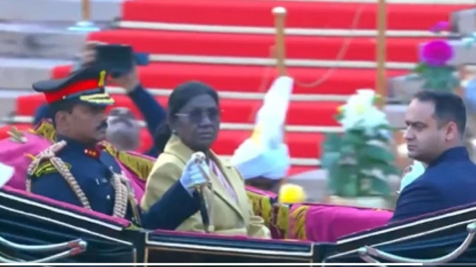 बीटिंग रिट्रीट के साथ 77वें गणतंत्र दिवस समारोह का समापन