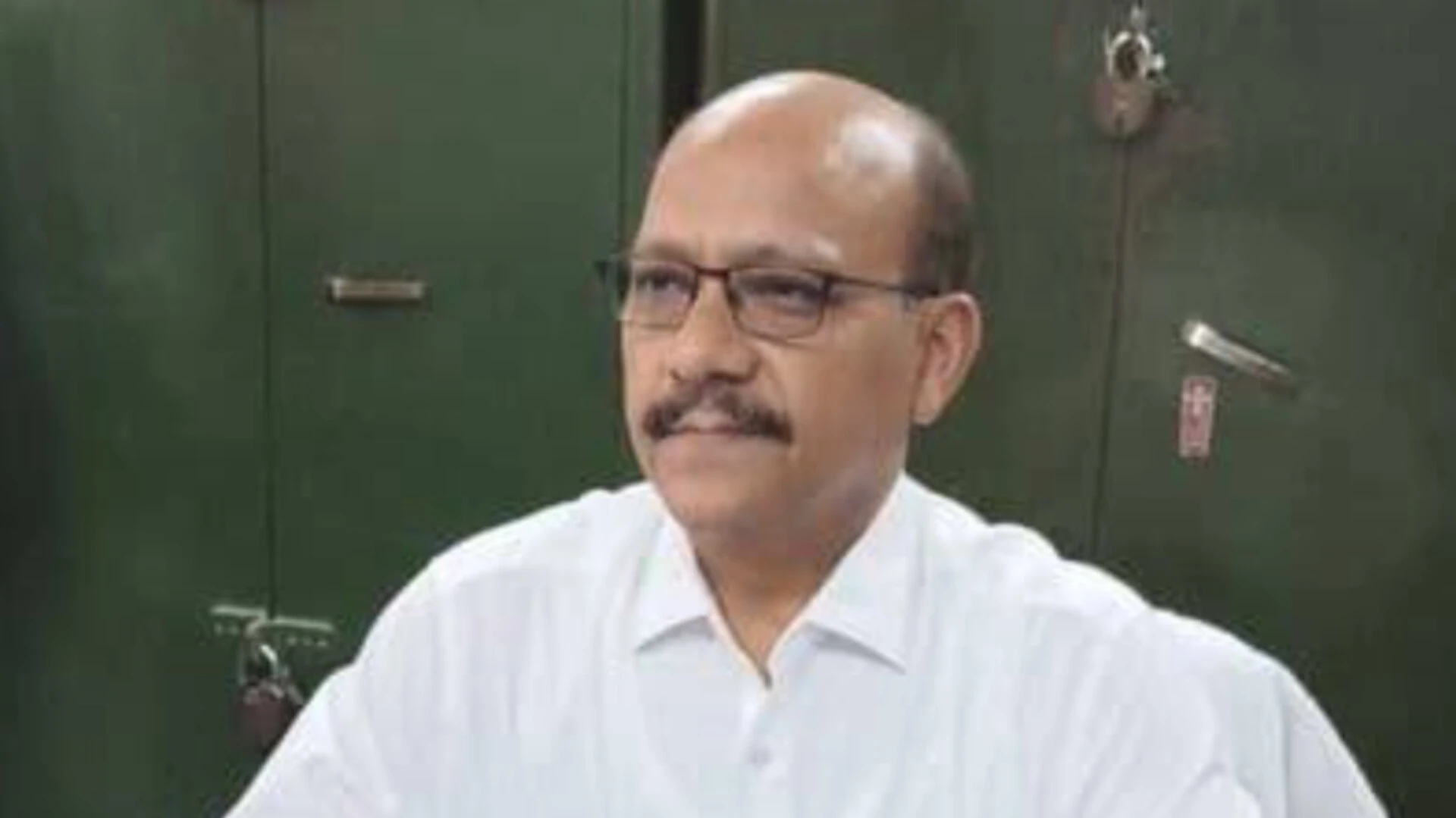 कॉप सर्वे और फार्मर रजिस्ट्री में उत्कृष्ट कार्य पर पंचायत सहायकों की सराहना