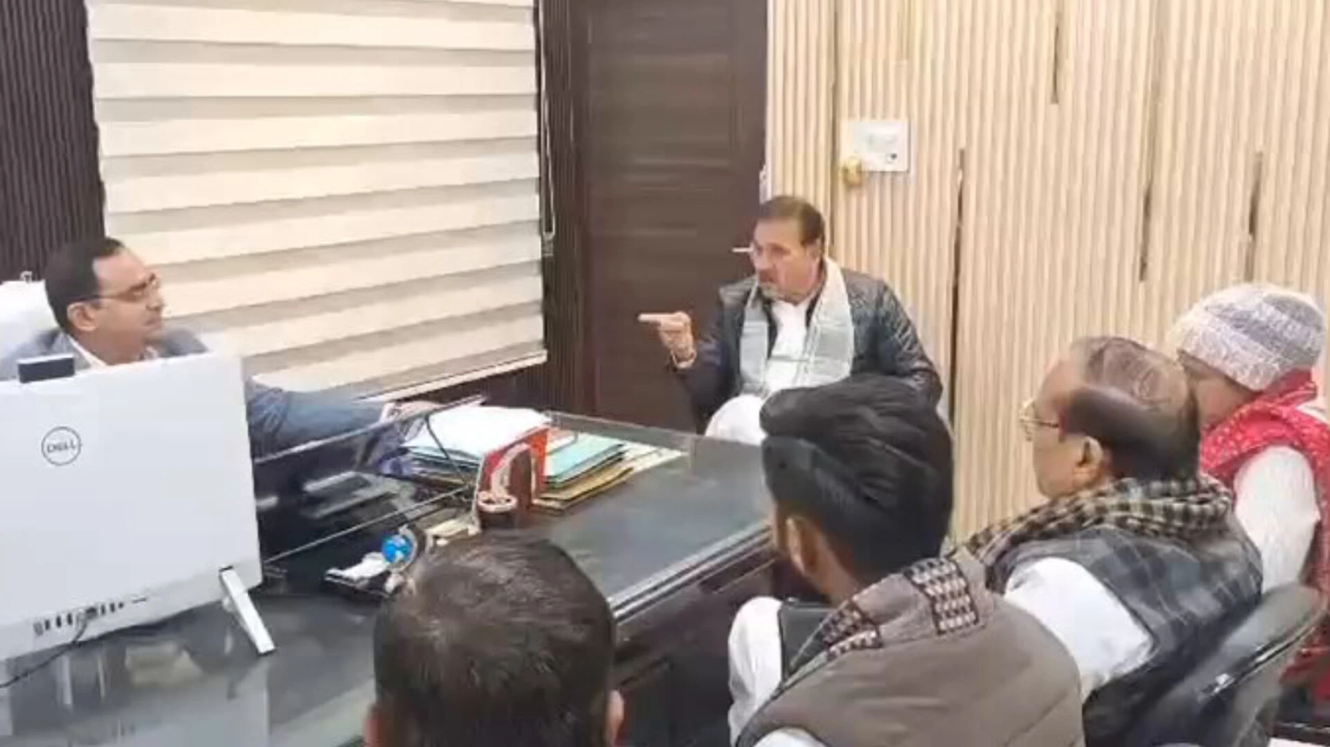 बीएसए की कार्यशैली से परेशान पूर्व विधायक उमेश मलिक,  जताई नाराजगी