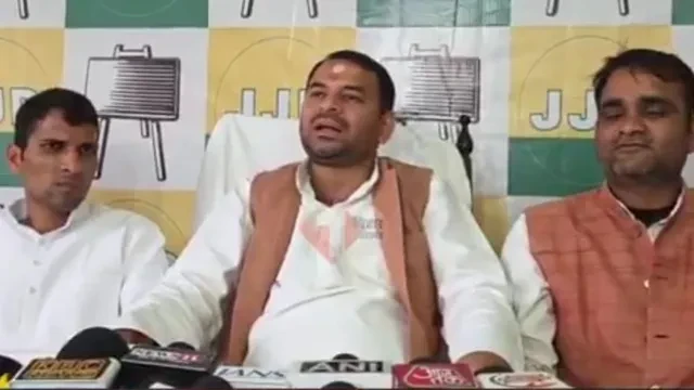 लखेंद्र पासवान के आरोपों पर तेज प्रताप का बयान: ‘आवास का हर सामान मेरा खुद का था’