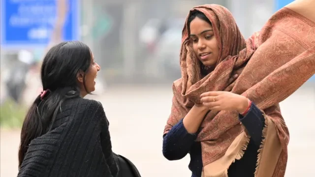 दिल्ली में फरवरी का सबसे ठंडा दिन, अधिकतम तापमान 17.5°C रहा