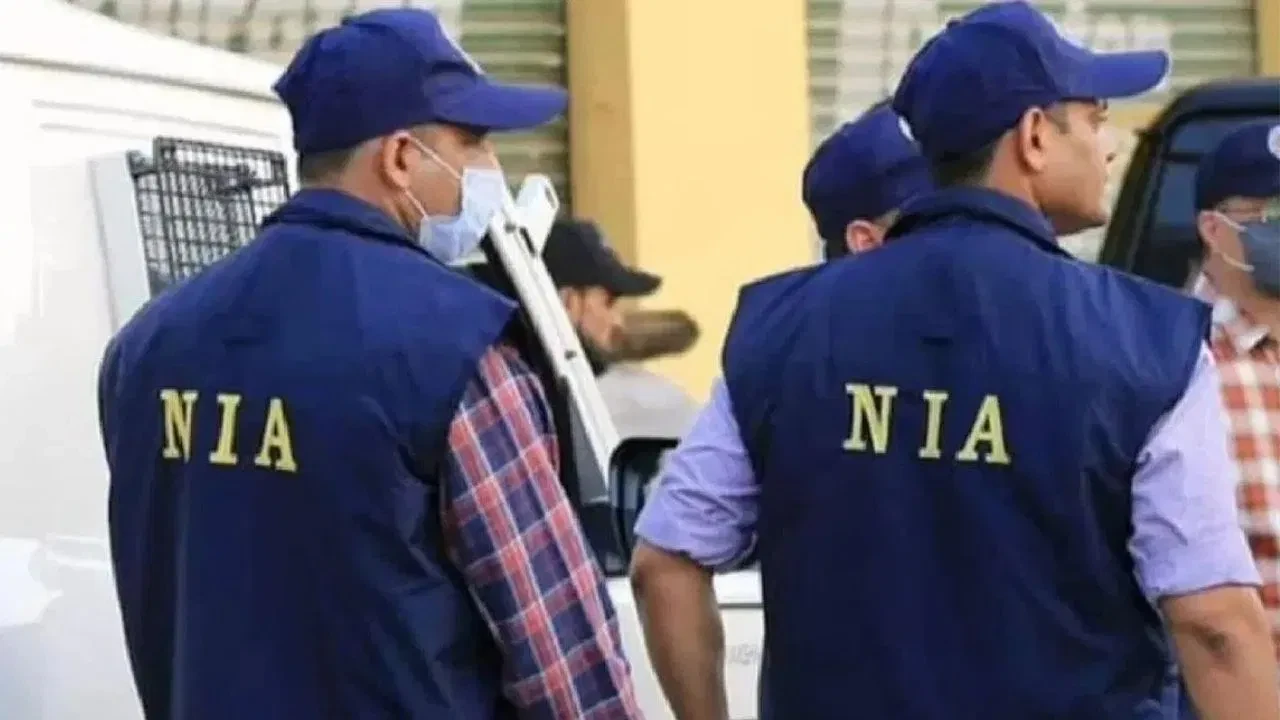 कश्मीर में आतंकी नेटवर्क पर एनआईए की बड़ी कार्रवाई, कई ठिकानों पर छापेमारी