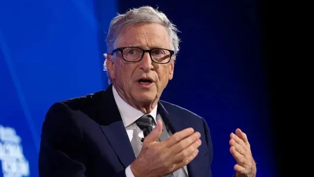 एपस्टीन दस्तावेजों में नाम आने के बाद बिल गेट्स ने मांगी माफी