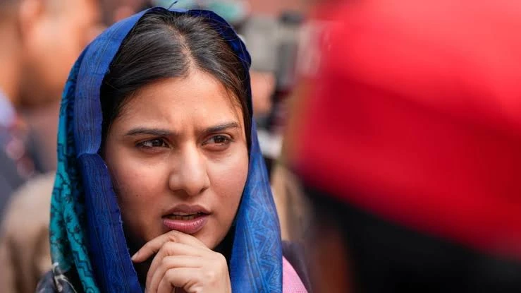 कैराना सांसद इकरा हसन के चाचा समेत 19 के खिलाफ रिपोर्ट दर्ज