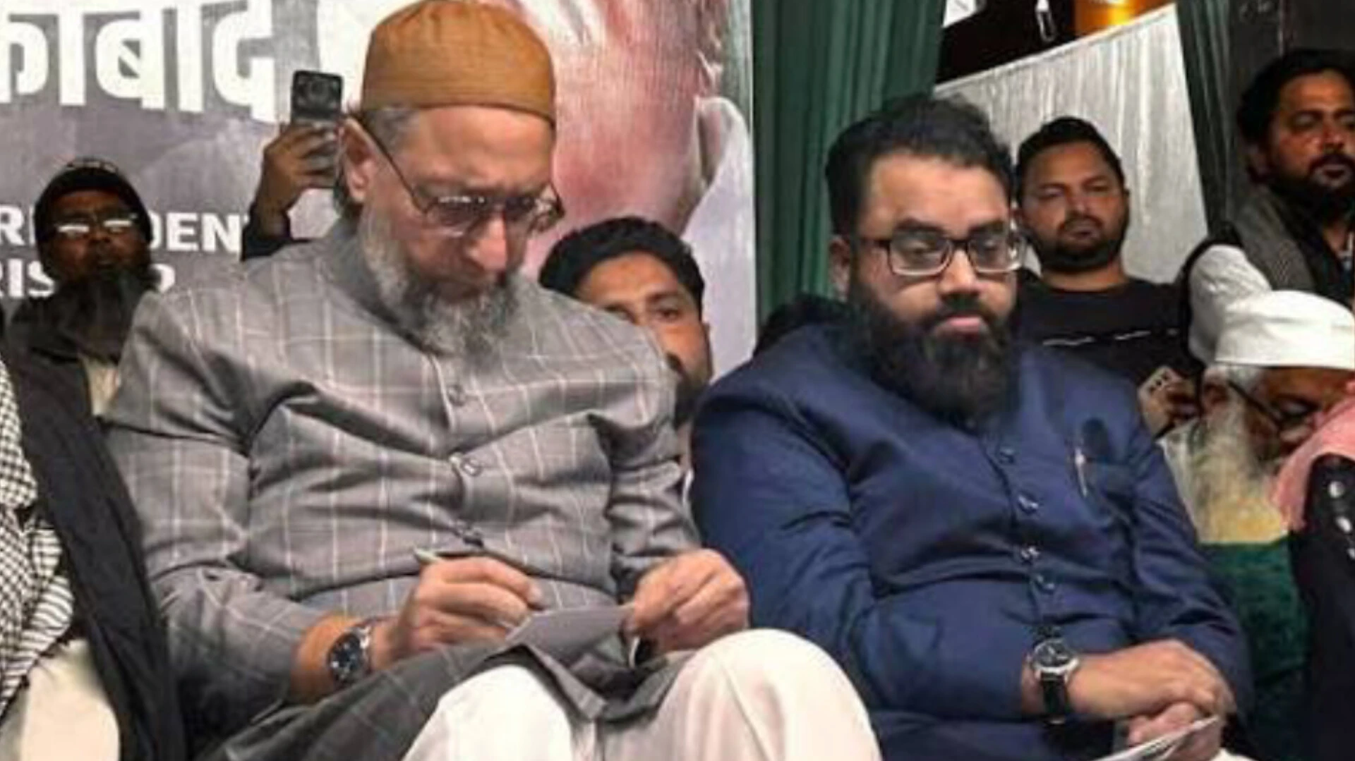 ‘वंदे मातरम् थोपना गलत’: एआईएमआईएम नेता शोएब जमई का केंद्र पर हमला