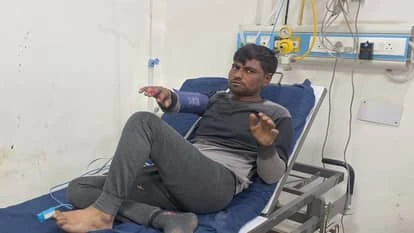 शामली में जब्त शराब नष्ट करते समय लगी आग, दो पुलिसकर्मियों समेत चार झुलसे