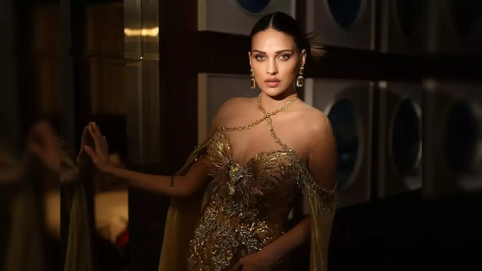 मॉडल और एक्ट्रेस हिमांशी खुराना को मिली जान से मारने की धमकी, जांच में जुटी पुलिस