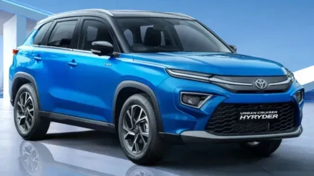 टोयोटा हाईराइडर का नया 7-सीट वाला वर्जन जल्द भारत में होगा लॉन्च, टेस्टिंग जारी