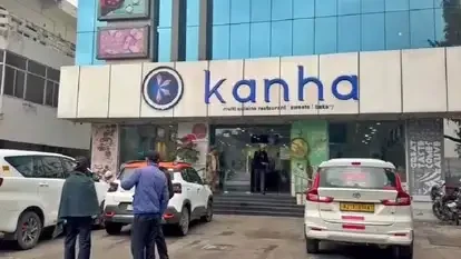 कान्हा रेस्टोरेंट पर आयकर विभाग की बड़ी छापेमारी, 33 ठिकानों पर तलाशी