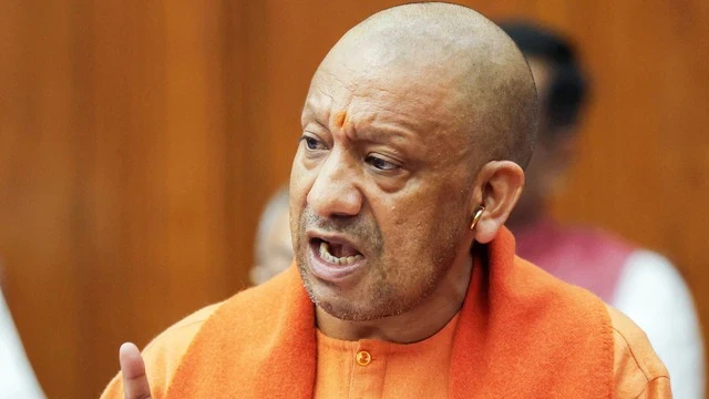 सीएम योगी शनिवार को आएंगे मेरठ, पीएम के कार्यक्रम की तैयारियों का लेंगे जायजा