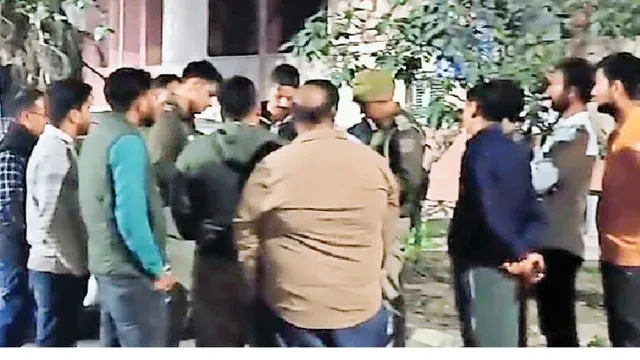 नरेला में फैक्ट्री संचालक पर हमला, चाकू और लाठी से घायल होने पर मौत