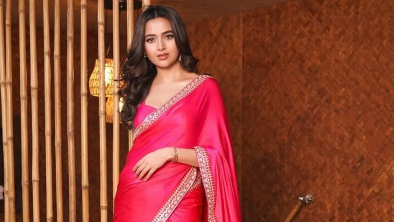 तेजस्वी प्रकाश बनी मुंबई के आलीशान फ्लैट की मालकिन