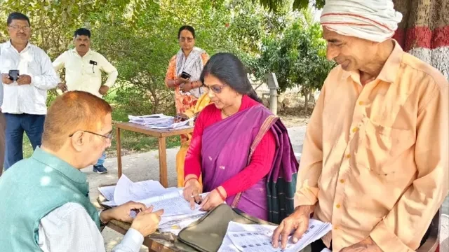 सोनभद्र में मतदाता सूची का विशेष वाचन अभियान, जनता से त्रुटि सुधार की अपील