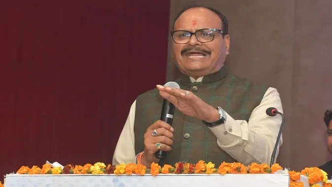 यूपी डिप्टी सीएम बृजेश पाठक का कांग्रेस और राहुल गांधी पर जोरदार हमला