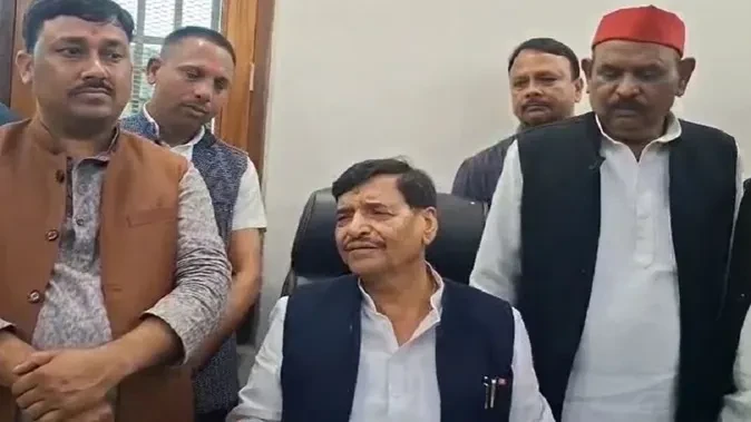 'दोनों डिप्टी सीएम की चल नहीं रही', भाजपा सरकार पर बरसे शिवपाल