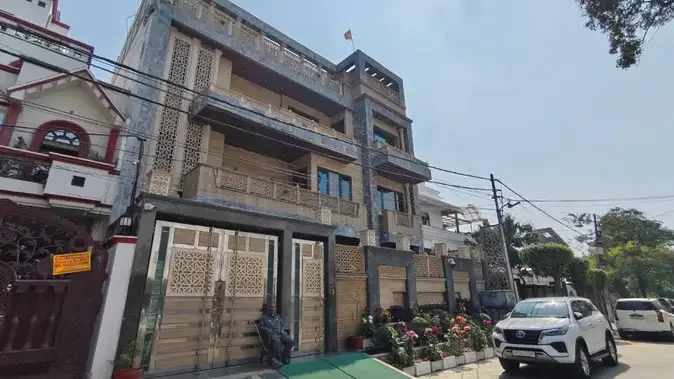 उमाशंकर सिंह और करीबियों के घर से 10 करोड़ कैश बरामद