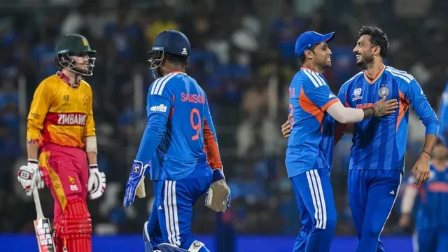 टी20 वर्ल्ड कप: भारत ने जिम्बाब्वे को 72 रन से हराया, सेमीफाइनल की उम्मीदें बरकरार