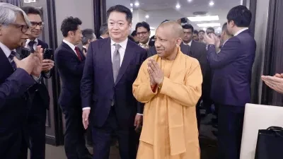 समयसीमा तय कर जमीन पर उतरेंगे 2.5 लाख करोड़ के निवेश: सीएम योगी