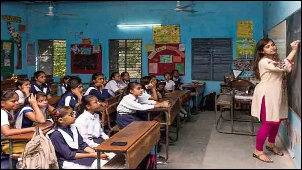 मुजफ्फरनगर: अब कक्षा पांच तक के बच्चों को मोबाइल पर होमवर्क नहीं मिलेगा