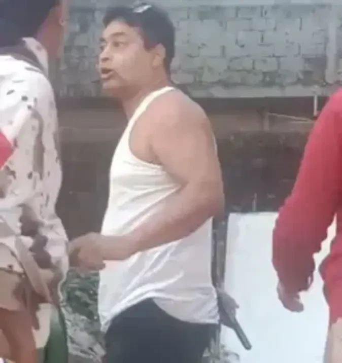 सासाराम में अधिवक्ता के घर से अवैध हथियार बरामद, पुलिस ने किया गिरफ्तार