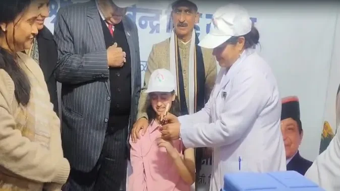 शिमला: मुख्यमंत्री सुक्खू ने एचपीवी टीकाकरण अभियान का किया शुभारंभ