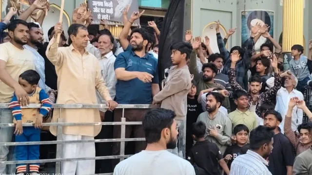 मंगलौर में शिया समुदाय ने मजलिस और प्रदर्शन के जरिए जताया विरोध