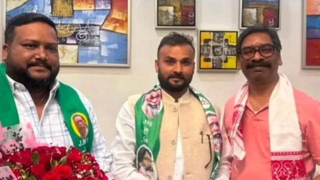 चतरा नगर परिषद अध्यक्ष अताउर रहमान जेएमएम में शामिल