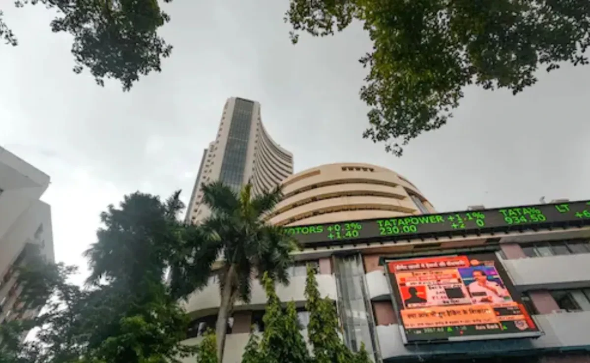 वैश्विक संकेतों से शेयर बाजार में तेजी, सेंसेक्स 550 अंक चढ़ा