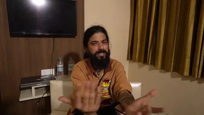 यूट्यूबर अनुराग डोभाल ने मानसिक तनाव के बीच साझा किया अपना दर्द