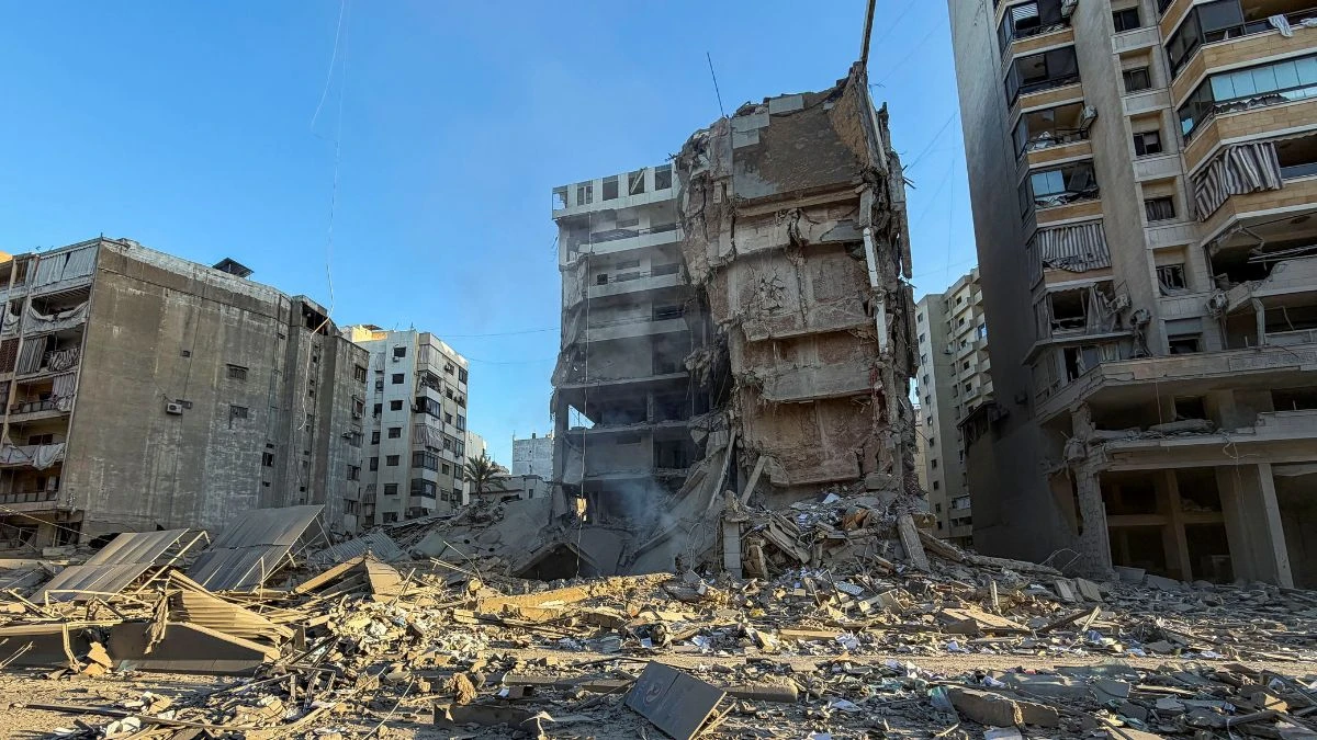 मिडिल ईस्ट में तनाव के 7वें दिन ट्रंप का दावा, 'ईरान की वायुसेना खत्म'