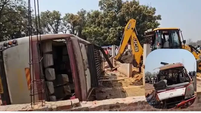 जशपुर में यात्रियों से भरी बस पलटी, पांच की मौत और दर्जनों घायल