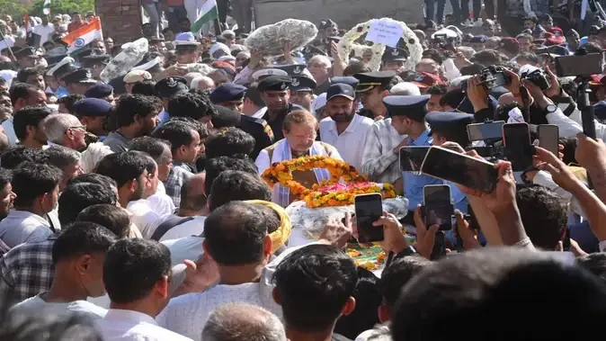 हरियाणा: शहीद जवान अनुज शर्मा का राजकीय सम्मान के साथ अंतिम संस्कार