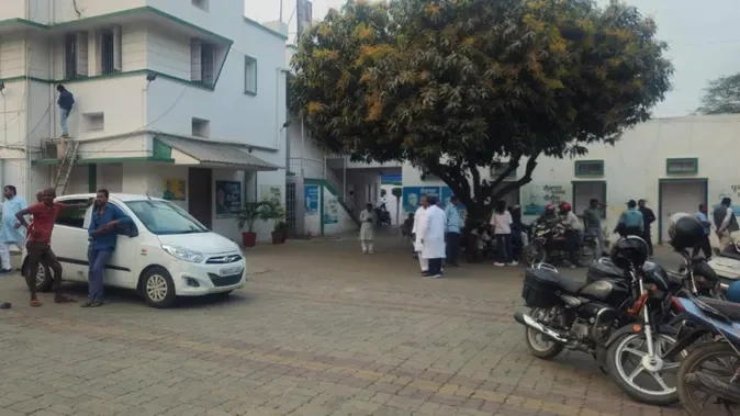 बिहार राजनीति में अनोखा दृश्य: कार्यकर्ताओं के विरोध से नेताओं की हाजिरी पर रोक