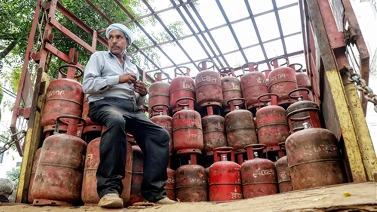 पटना जिला प्रशासन ने एलपीजी गैस आपूर्ति के लिए जारी की विशेष हेल्पलाइन