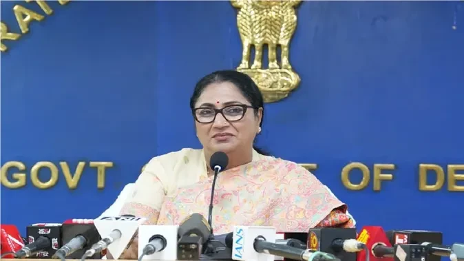 महिलाओं की तरह अब ट्रांसजेंडर भी डीटीसी और क्लस्टर बसों में करेंगे फ्री यात्रा