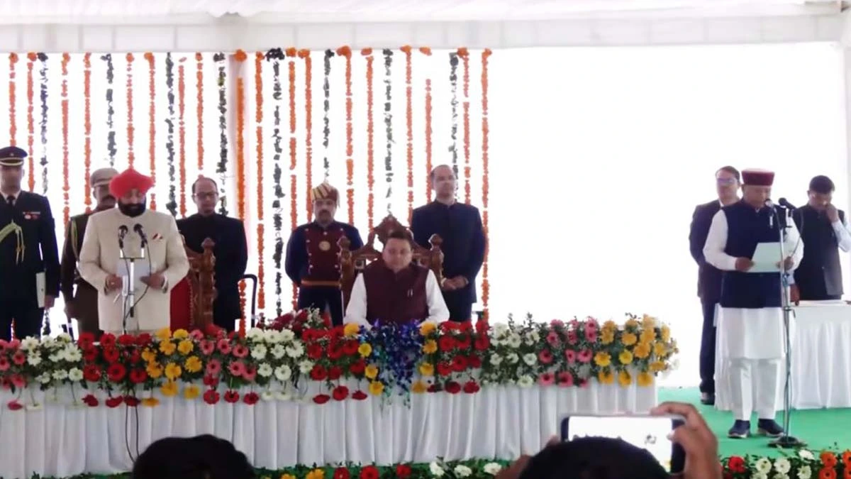 धामी मंत्रिमंडल में पांच नए मंत्रियों ने ली शपथ, कैबिनेट विस्तार पूरा