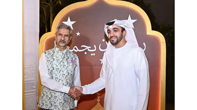 'भारतीयों की सुरक्षा हमारी प्राथमिकता': पश्चिम एशिया संकट के बीच यूएई के राजदूत का बयान