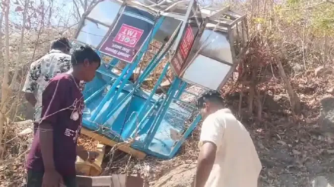 रोपवे टूटने से मंदिर दर्शन कर लौट रहे श्रद्धालु घायल, 1 की मौत