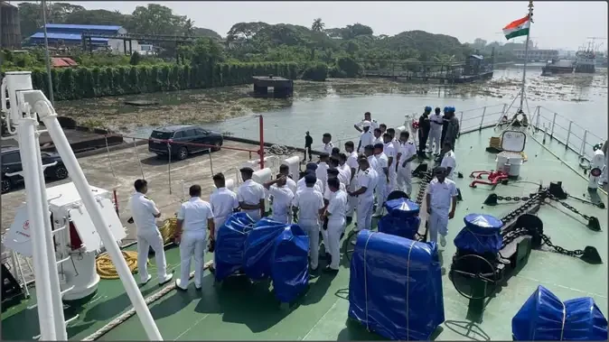 कोच्चि: ड्रोन उड़ाने पर दो अमेरिकी पर्यटकों पर मामला दर्ज, सुरक्षा नियमों का उल्लंघन