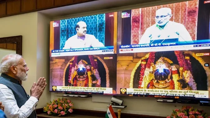 राम मंदिर में सूर्य तिलक समारोह, पीएम मोदी ने वर्चुअली लिया हिस्सा