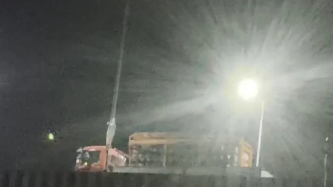 देहरादून: मोहकमपुर फ्लाईओवर पर सीएनजी गैस लीकेज से अफरातफरी