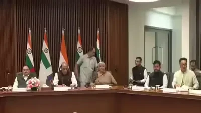 पश्चिम एशिया संकट: रक्षा मंत्री राजनाथ सिंह की अध्यक्षता में मंत्रियों की बैठक