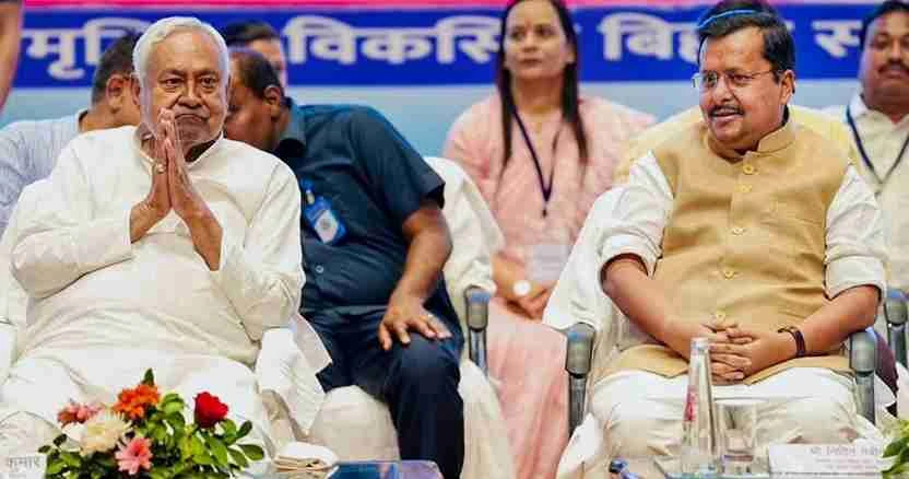 नीतीश कुमार ने MLC और नितिन नवीन ने विधायक पद से दिया इस्तीफा