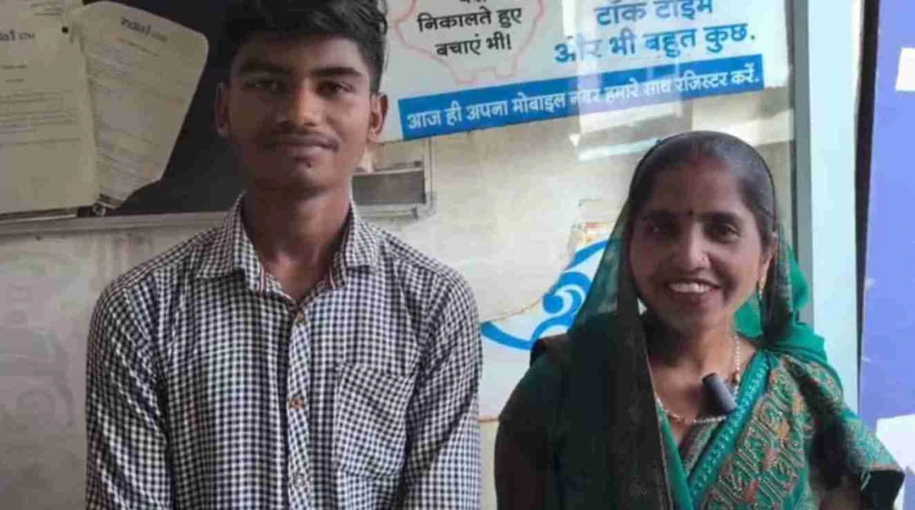 खाते में दिखे 10 करोड़, फिर भी नहीं डगमगाया ईमान; मैनपुरी की महिला बनी मिसाल