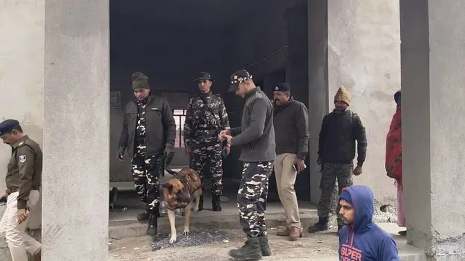 मेरठ: कचहरी को बम से उड़ाने की धमकी, परिसर में बढ़ाई गई सुरक्षा