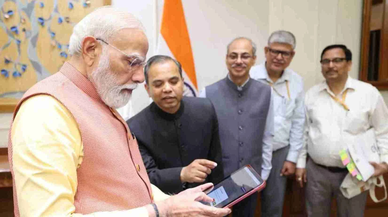 भारत की पहली डिजिटल जनगणना शुरू, राष्ट्रपति और प्रधानमंत्री ने ऑनलाइन भरा फॉर्म