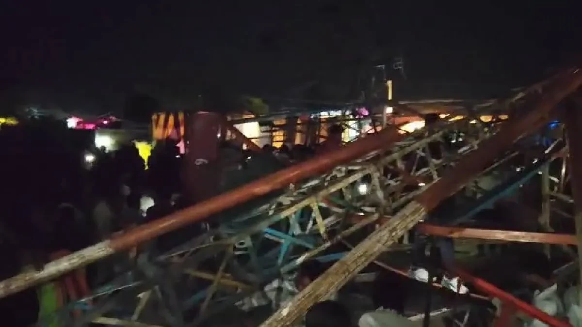 कुशीनगर में चैत्र पूर्णिमा मेले में झूला टूटने से 12 से ज्यादा लोग घायल