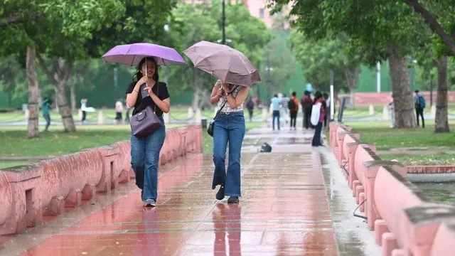 दिल्ली में अप्रैल के पहले हफ्ते में बारिश की चेतावनी, येलो अलर्ट जारी