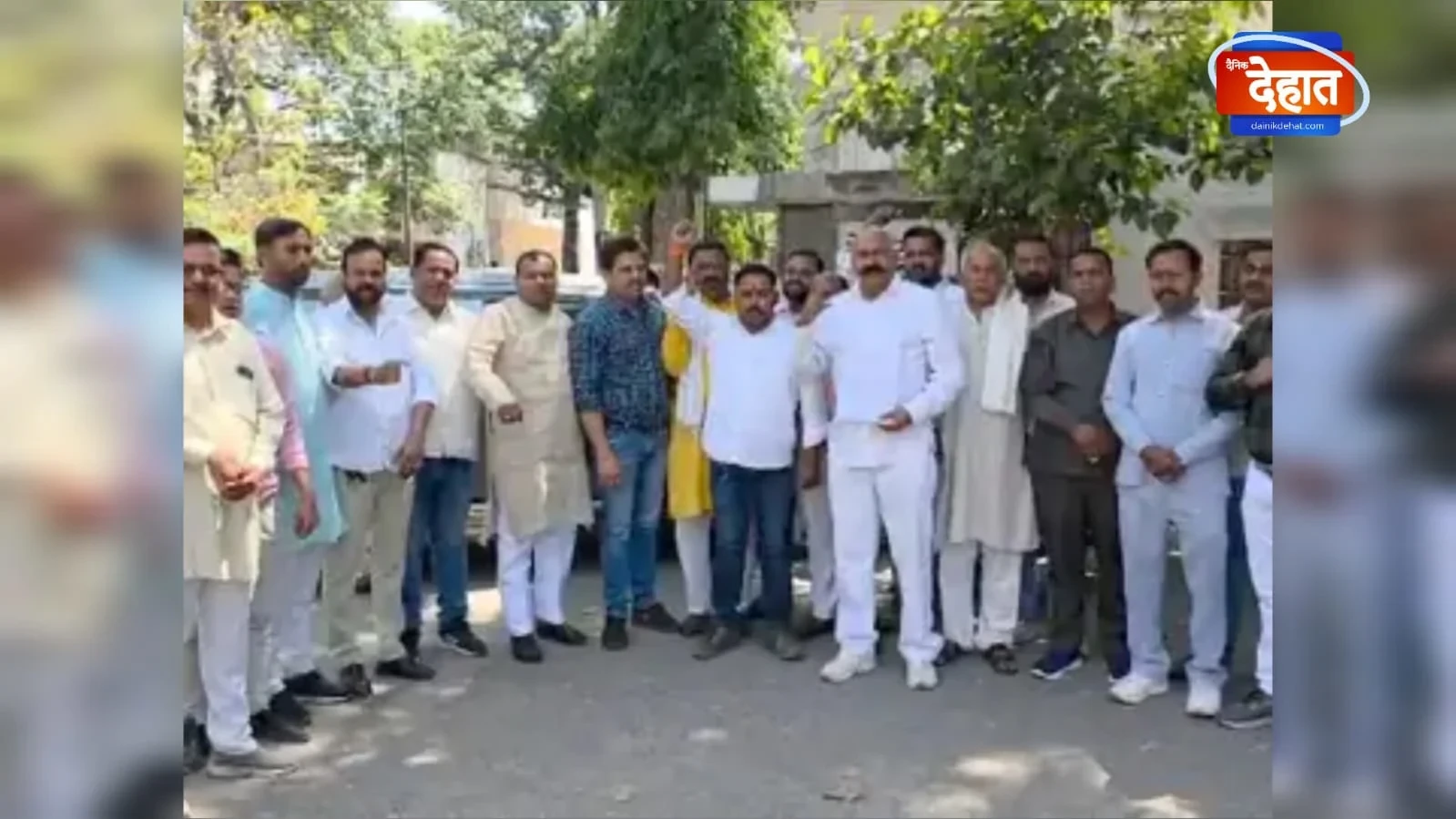 सुजडू चौराहे पर अशोक स्तंभ की पुनः स्थापना की मांग, संघर्ष समिति ने मुख्यमंत्री को सौंपा ज्ञापन